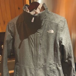 North Face ski jacket size medium